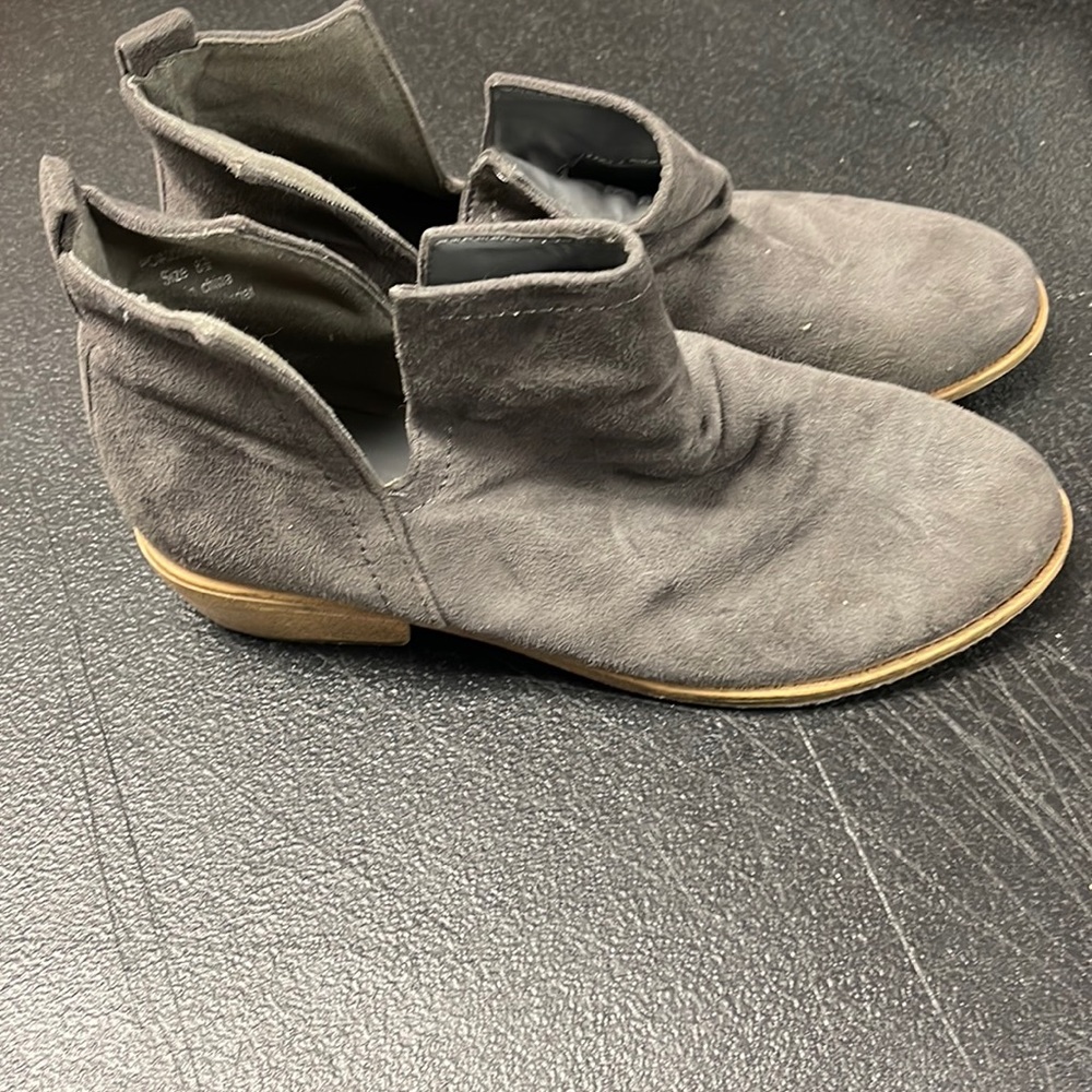 Women’s size 8.5